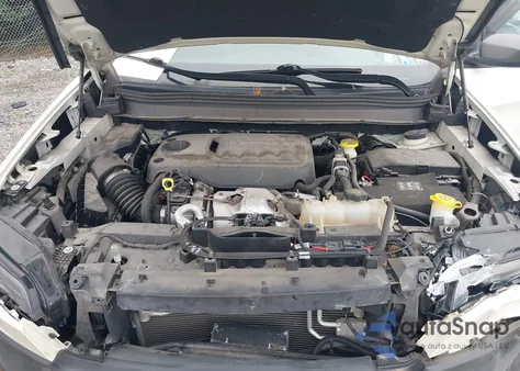 2019 Jeep Cherokee Trailhawk Elite 4X4 из США, поврежденный, VIN 1C4PJMBN3KD192215